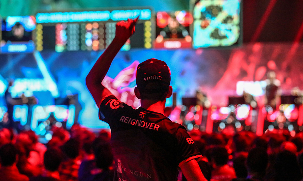 Rekkles携寒冰射手回归FNC战队，传奇ADC引爆电竞圈！-DB电竞官网